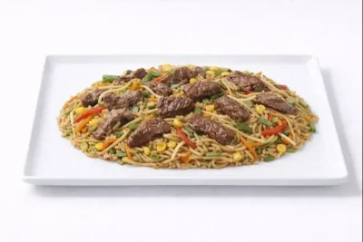 NOUILLES SAUTÉES AU BOEUF