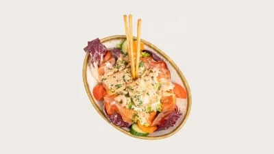 INSALATA DI SALMONE E SCAMPI