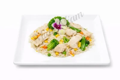 RIZ SAUTÉ AU POULET