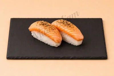 SUSHI SAUMON FLAMBÉ