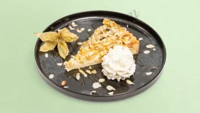 TARTE AUX POMMES MAISON