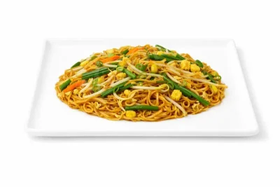 NOUILLES SAUTÉES AUX LÉGUMES